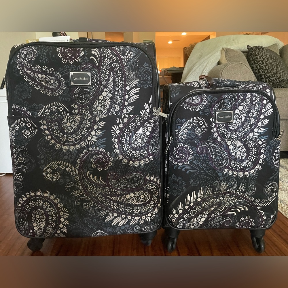Vera Bradley luggage set